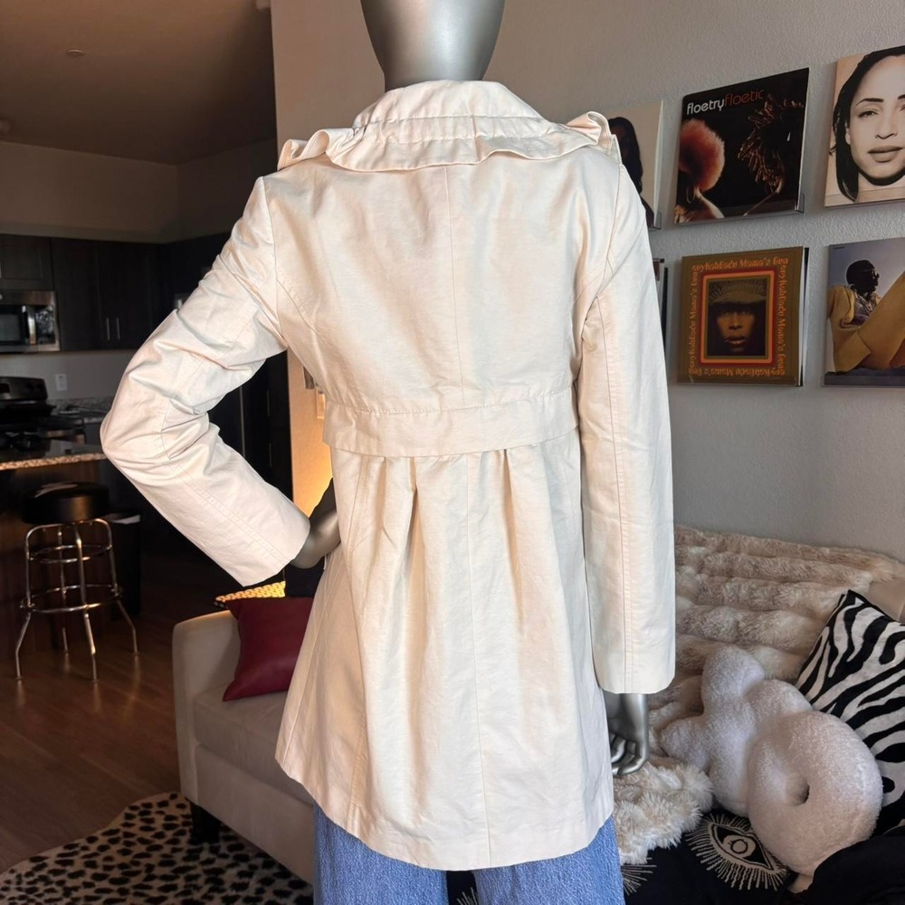 Ann Taylor LOFT Petite Cream Ruffle Collar Coat Jacket XSP ✨ - Picture 3 of 8